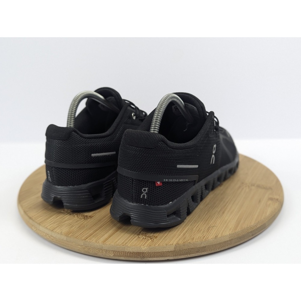 On - Picture 4 of 10